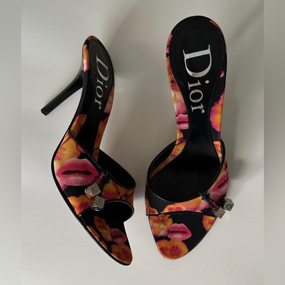 ISO! DIOR GAMBLER HEELS! Size 8.5 in US